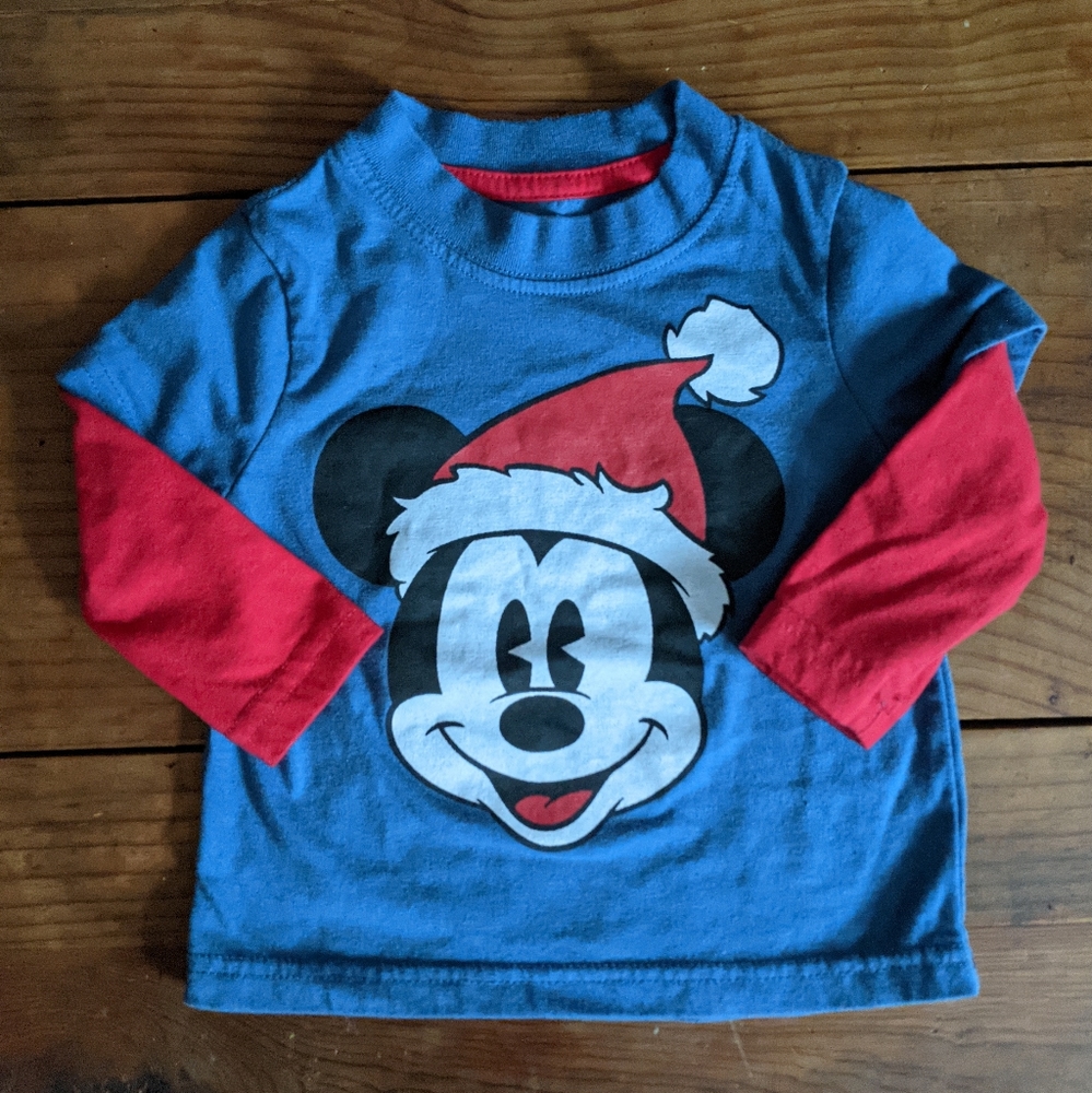 Disney Mickey Mouse Christmas shirt